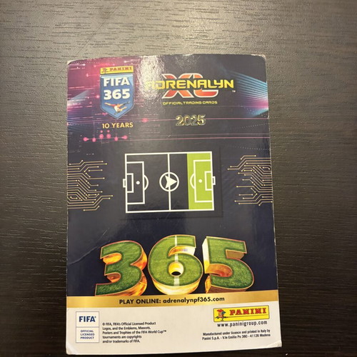 Lautaro Martínez FIFA 365 Adrenalyn XL Limited Edition card like new