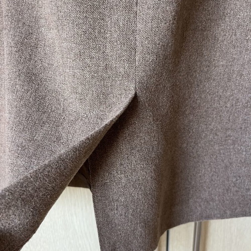 Skirt knee-length gray size EU 42 like new