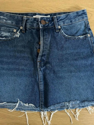 Bershka jean skirt size 36, like new, blue