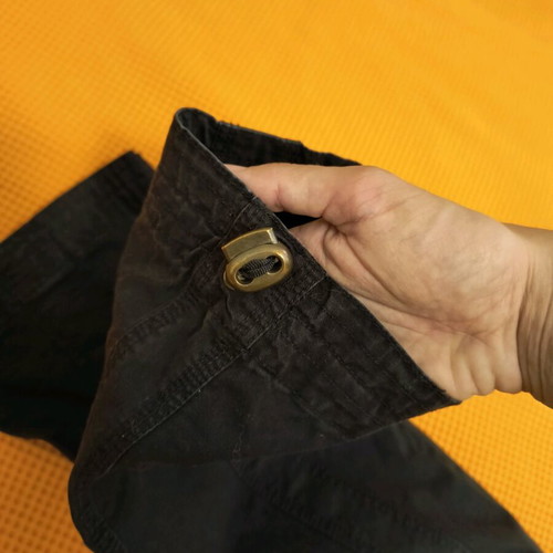Black pants like new with adjustable cuffs, size S