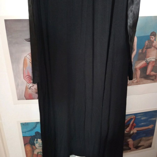 Long mako dress with satin belt new, black