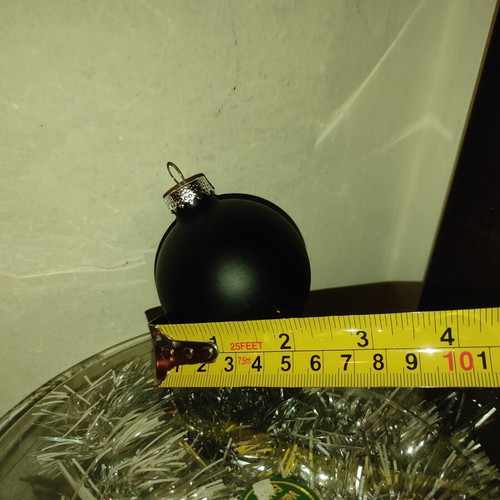 Christmas balls set of 26 black matte and glossy 6cm like new