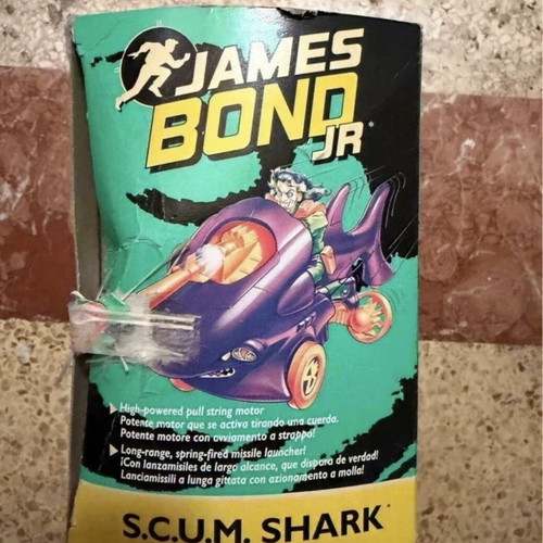 Vintage 1991 Hasbro James Bond Jr. SCUM Shark Vehicle new