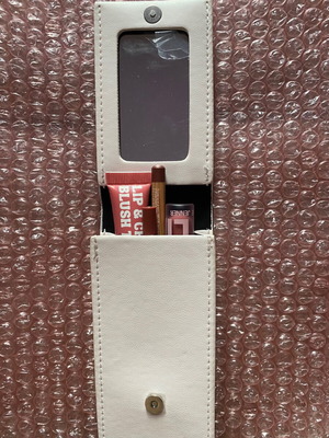 Kylie Cosmetics Lip Kit Case Καινούργιο