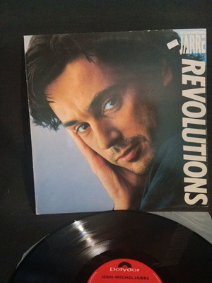 Jean Michel jarre revolution