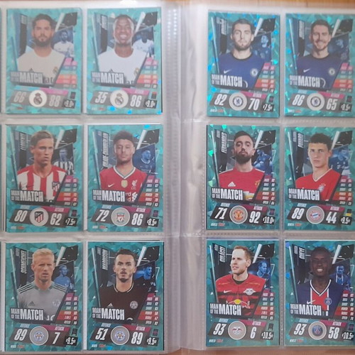 Champions League 2020-2021 Match Attax album with 422 cards like new