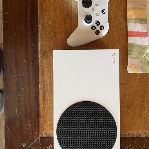 Xbox Series S 512GB console