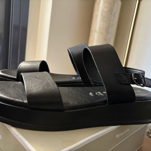 Tamaris leather sandals like new, black, size 41