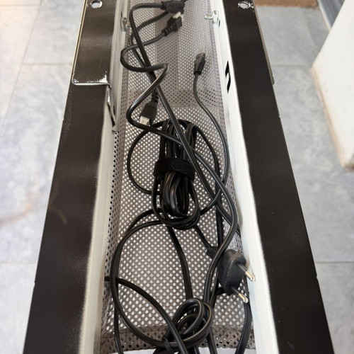 Rodulf Electric Adjustable Desk Frame like new, sit/stand, 140x80 cm