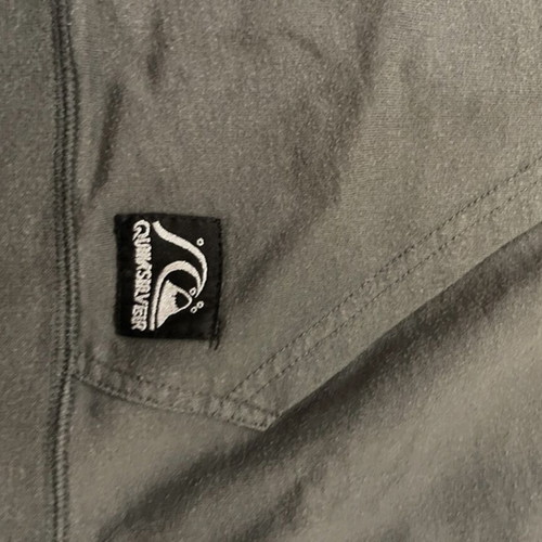 Quiksilver jacket like new, size L, gray and multicolor