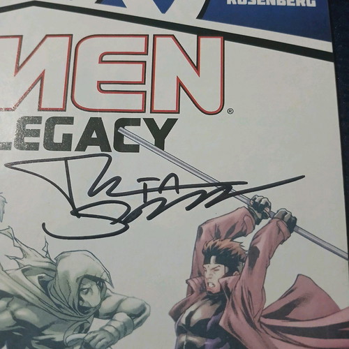 X-men Legacy #267 like new with Rafa Sandoval signature