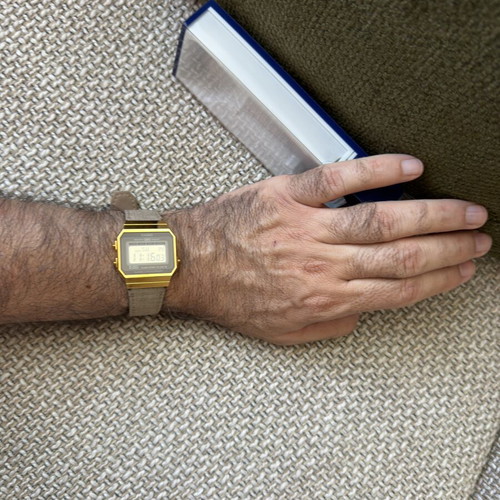 Casio Vintage A700WEGL-5AEF watch with fabric strap