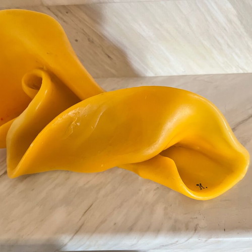 Handmade decorative candle with irregular shape, like new, yellow