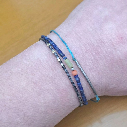 Lapis Lazuli Bracelet like new, minimal silver and natural stones