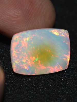 Ethiopian Opal 8.07 ct used, VVS