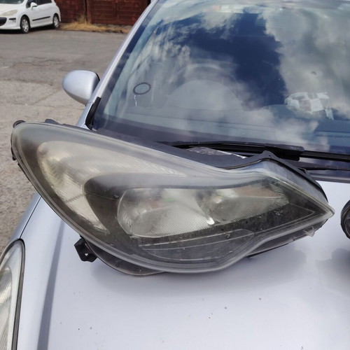 Opel Corsa 1.2 headlights like new, set of 2, 2010-2012