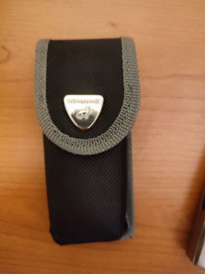 Schwarzwolf multitool with case new
