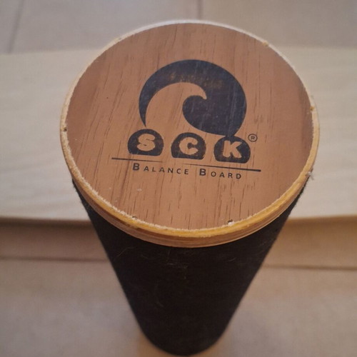 SCK balance board wooden like new
