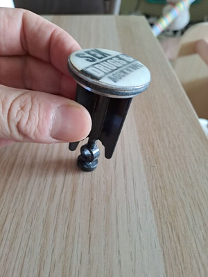 Sink stopper like new, adjustable height