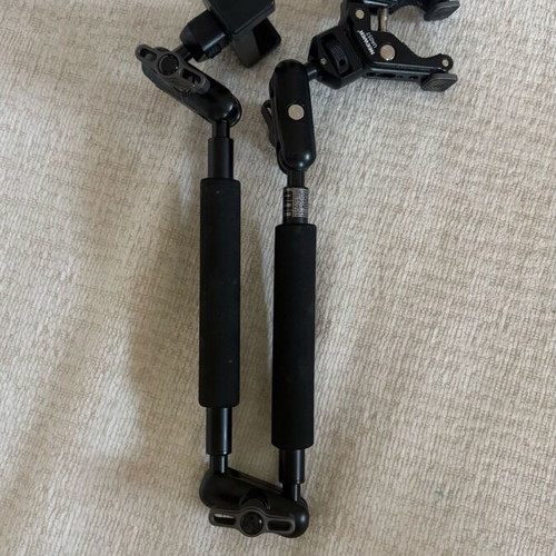 Neewer Adjustable Mobile Phone Support Accessory like new