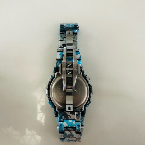 Casio G-Shock Illuminator DW-5600E Limited Edition mod like new, colorful watch