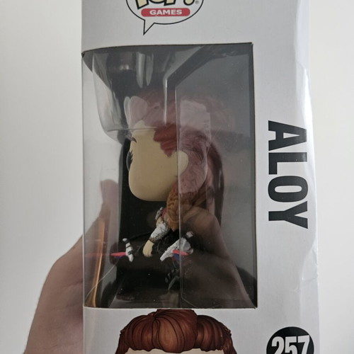 Aloy #257 Funko Pop used with box damage