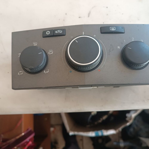 Air conditioning controls for Opel Astra H '04-'10 like new