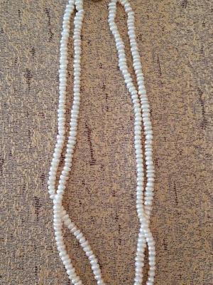 Double strand necklace of natural raw pearls like new