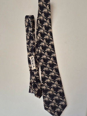 Krizia tie 100% silk black like new, made in Italy
