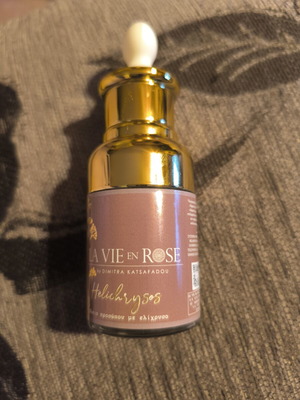 La Vie En Rose Face Oil like new with Helichrysum extract