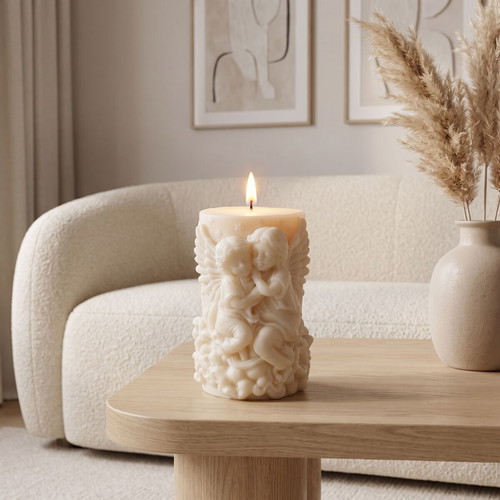 Scented plant-based candle with golden orchid aroma and angel design