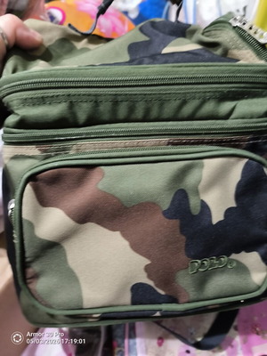 Polo insulated lunch bag like new with three compartments and inner transparency