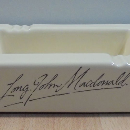 Long John McDonald scotch whisky old promotional ceramic ashtray used