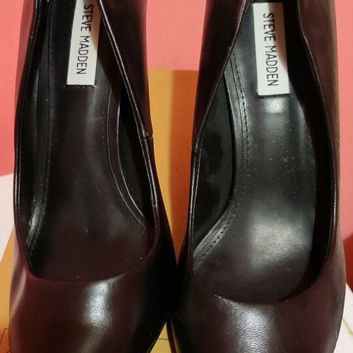 Steve Madden leather women's pumps like new, black, size 42