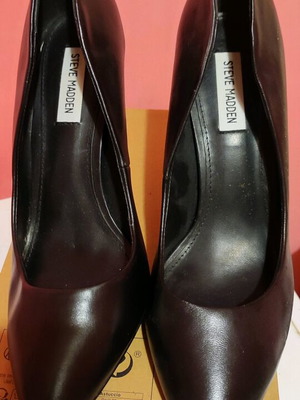 Steve Madden leather women's pumps like new, black, size 42