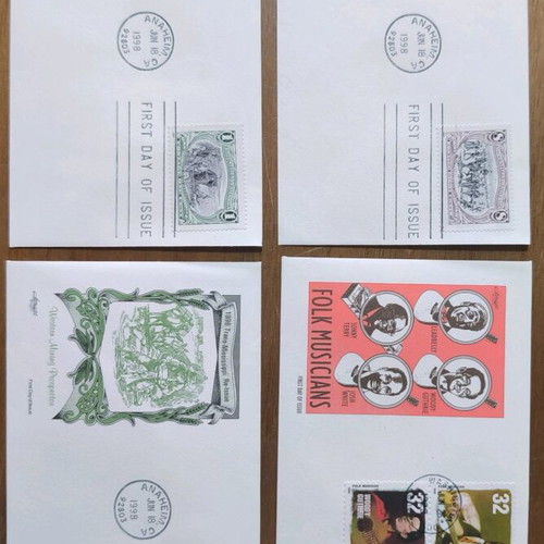 Mega Philatelic Multinational Lot like new, 30 packets with stamps