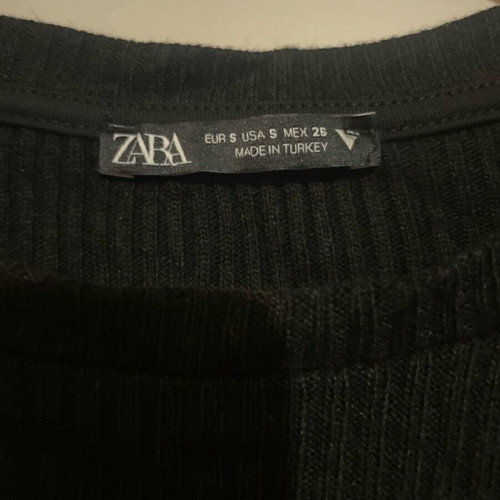 Zara women's blouse with pleated sleeves, size Small, like new, black