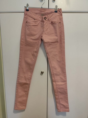 Bershka παντελόνι xsmall σαν καινούργιο eur34