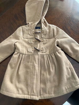 Baby Gap girls coat like new, size 2 years