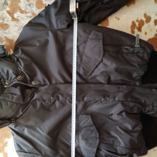 Black modern warm jacket like new, size L