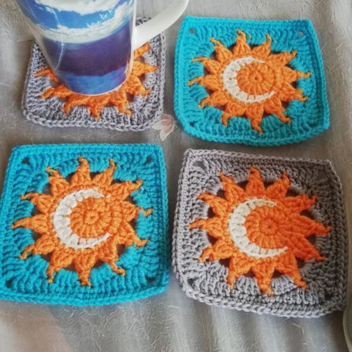 Handmade coasters sun and moon set of 4 like new
