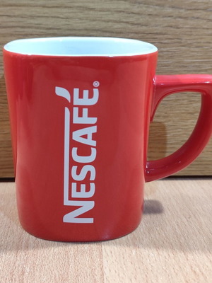 Nescafe διαφημιστική κεραμική κούπα σε κόκκινο