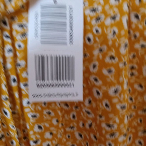 Summer pants new, size 40 large, yellow