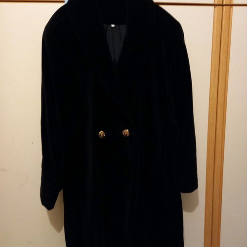 PRICE DROP: NEW VELVET BLACK COAT WITH GOLD PLATED BUTTONS.
