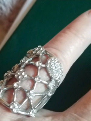 Faux ring size 19 like new, unused