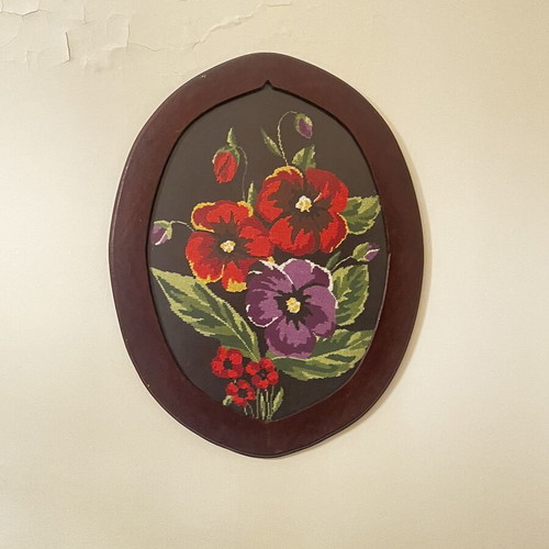 Handmade embroidered frame with floral design in oval frame