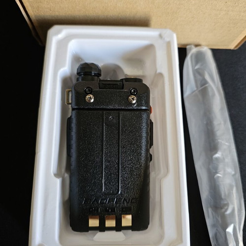Baofeng UV-5R two way radio new