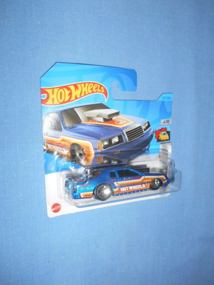 Hot Wheels Drag Strip '86 Ford Thunderbird Pro Stock new