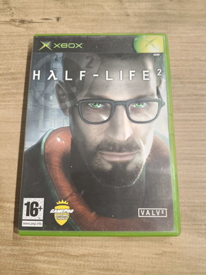 Half Life 2 Xbox like new, English version
