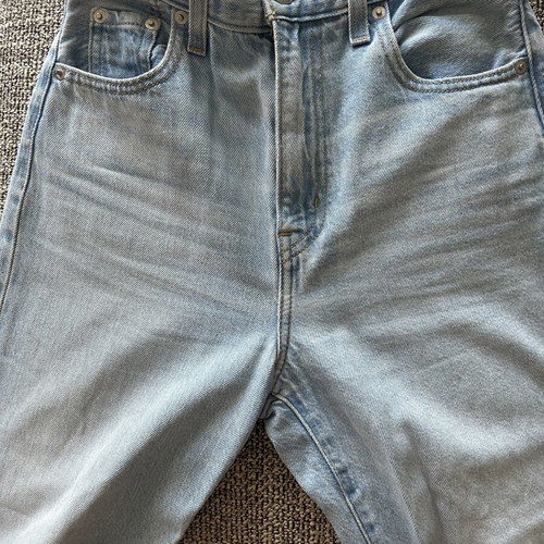Levi's high loose taper jeans size 23, blue